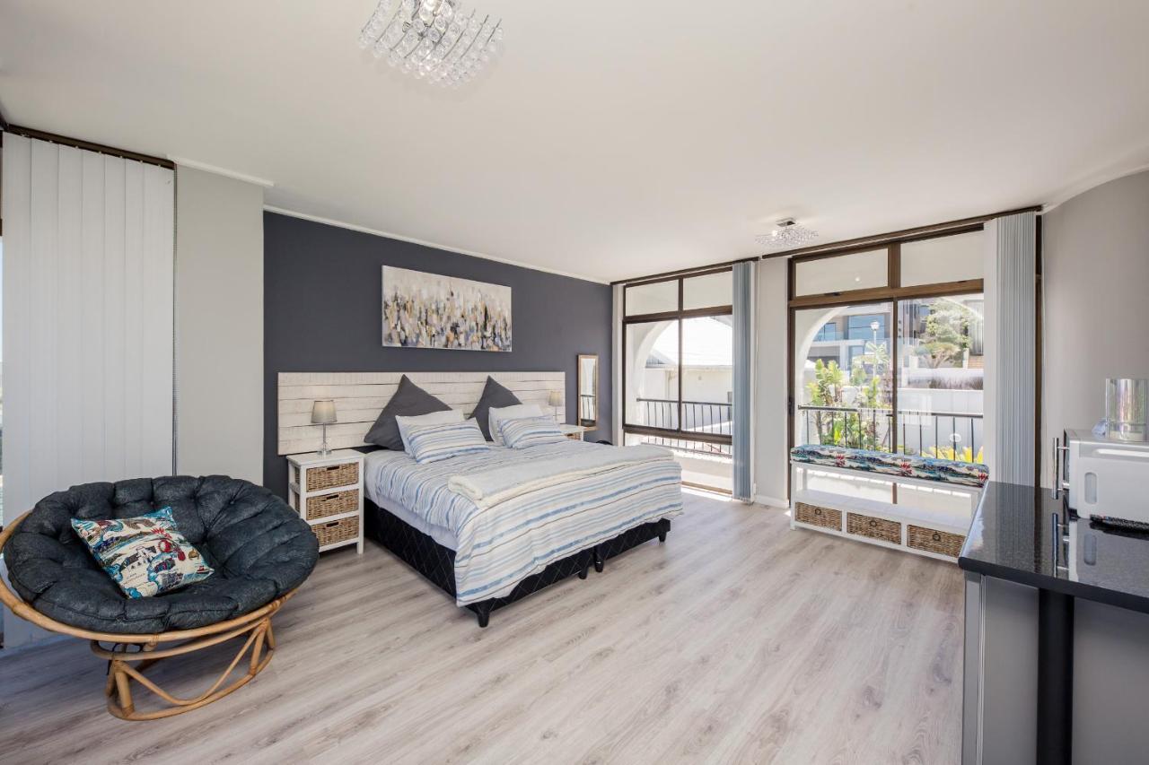 Big Blue Accommodation Bloubergstrand Extérieur photo