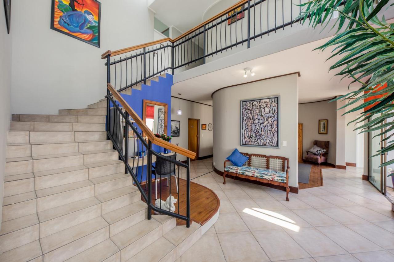 Big Blue Accommodation Bloubergstrand Extérieur photo